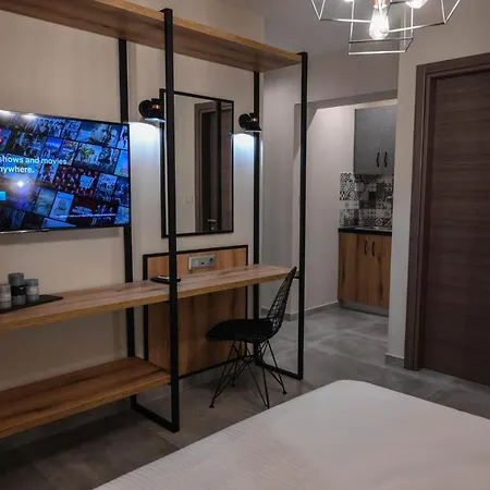 Hermes Rooms & Suites 3*