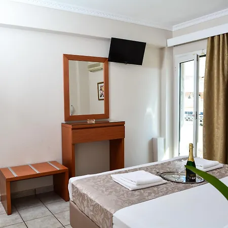 Hermes Rooms & Suites 3*