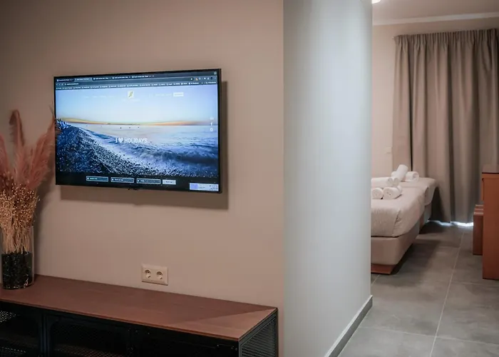 Apartahotel Hermes & Olympiakí Aktí